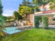 Wunderschönes Haus im mediterranen Stil mit Seeblick in...