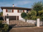 Wunderschönes Haus von 311m2 auf einem Grundstück von...