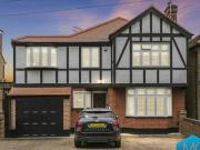 Wynchgate, London, 4 Bedroom Detached