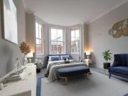Wynnstay Gardens, London, 4 Bedroom Property