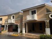 🏡  Casa en Venta – Cerradas de Valle Alto,...