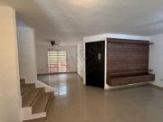 🏡  Casa en Venta – Cerradas de Valle Alto,...