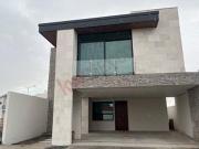 🏡  ¡Tu nuevo hogar de lujo te espera en Hacienda...
