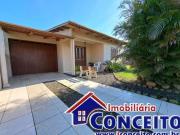 XC306 Linda residência localizada no balneário Presidente