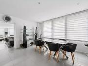 XVe Rond Point Saint Charles. Comme une maison