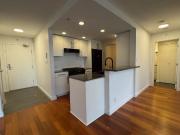 Yaletown Waterfront with Water Views! 455 Beach Crescent