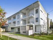 Yeerongpilly, QLD 4105