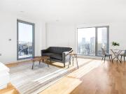 York Road, Battersea SW11, 1 bed flat to rent, £2,150...