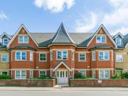 York Road, Guildford, 3 Bedroom Flat