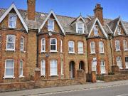 York Road, Guildford, Surrey, Surrey GU1, 2 bed flat to...