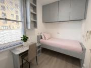 Your Cosy Solo Studio in South Kensington !