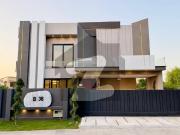 Your Dream Home Is Here Elegant 1 Kanal House In DHA...