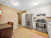 Your New Home Awaits: Spacious & Modern Riverdale