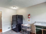 Your Riverdale Oasis: Easy Access & Great Feature