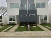 ZAFIRO RESIDENCIAL, casas de excelente distribución
