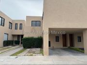 Zakia casa en venta de 3 recamaras IO1819