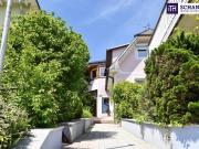 ZAUBERHAFT! EINZIEHEN UND WOHLFÜHLEN! 2 PARKPLÄTZE! Ein...