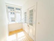 Zauberhafte Altbauwohnung mit Balkon und Gartennutzung...