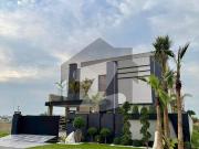 Zayed associate offering 1 Kanal House For Rent in very...