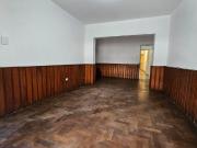 ZEBALLOS 500 2 DORMITORIOS 1ER PISO DE ESCALERA APTO CREDITO