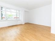 ZEITGEMÄSSES WOHNEN I MODERNE AUSSTATTUNG I HOCHWERTIGE...