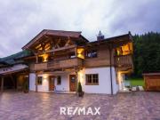 Zeitlos schönes Landhaus mit Einliegerwohnung