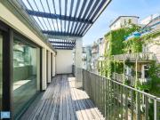 Zeitlose Ästhetik in urbaner Ruheoase Edle Dachwohnung...