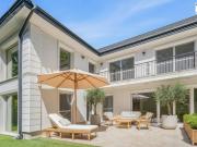 Zeitlose LUXUSVILLA in Klosterneuburg – Eleganz auf...