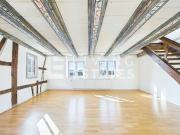 ZEITLOSE WERTE. HISTORISCHE WURZELN