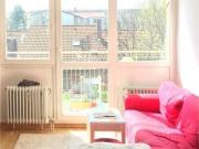 Zentral an der U2: vollmöblierte, ruhige Dachgeschoss...