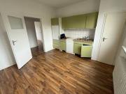 Zentral gelegene 3 Zimmer Wohnung mit Einbauküche – Gut...