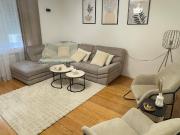 Zentral gelegene Wohnung Zentral gelegene Wohnung