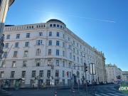 Zentral gelegenes Altbau Büro nahe Stadtpark