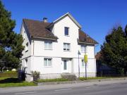 Zentral gelegenes Herrenhaus 2 Etagen