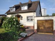 Zentral gelegenes und ruhiges Einzelhaus provisionsfrei...