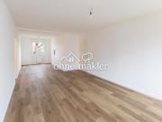 Zentral Kern Sanierte 3 Zimmerwohnung, Balkon