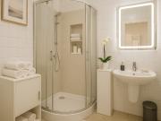 Zentral & Modern – Nähe Wiener Staatsoper | 6 Pers