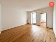 Zentrale 2 Zimmer Loggiawohnung mit Küche – Wohnen...