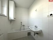 Zentrale 3 Raum Wohnung mit Balkon, nähe Donau/Zentrum:...