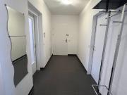 Zentrale 3 Zimmer Wohnung mit 2 x Balkon & 2 x Parkplatz...