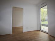 ZENTRALE 3 ZIMMER WOHNUNG MIT GROSSER TERRASSE IN UNI NÄHE