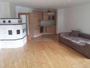 Zentrale, helle, ruhige, renovierte Wohnung