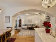 ZENTRALE LAGE 4 Zimmer ca. 110,35 m² gew. NFL Balkon...