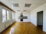 ZENTRALE LAGE + Schöne 2 Zimmer Wohnung mit Küche
