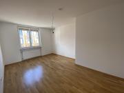Zentrale, neuwertige Wohnung mit Balkon und Bergblick in...