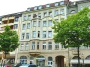 Zentrale und helle 2 Raum Wohnung mit Küche