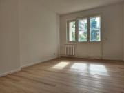 Zentrale Zehlendorfer Lage, aufwendig sanierte 3...