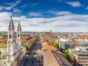 Zentraler geht’s nicht: Großzügige 2 Zimmer Suite in...