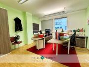 Zentrales Büro inkl. TG Stellplätze und guter Anbindung...