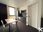 Zentrales Büro mit Altstadtblick